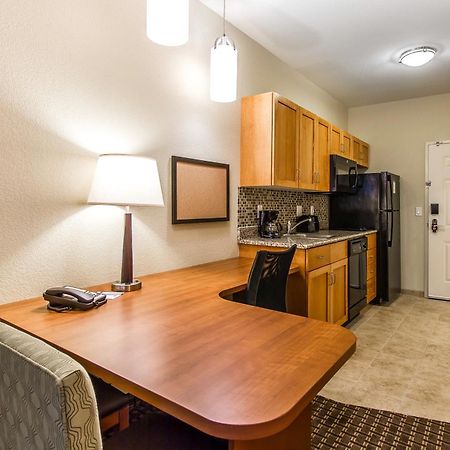 Mainstay Suites Stanley Ruang foto