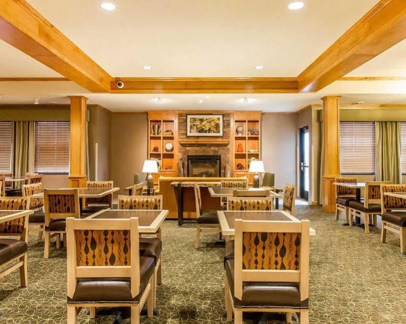 Mainstay Suites Stanley Bagian luar foto